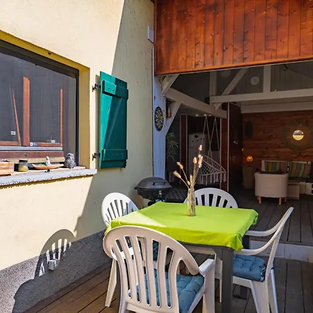 La Maison De Sam - Centre - Terrasse Privée - Proche Parking Gratuit - Commerces à Proximité * Erstein