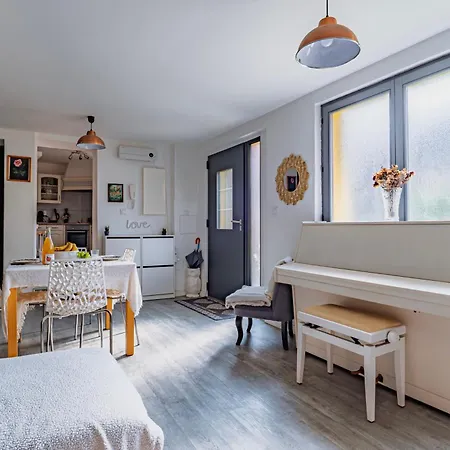 La Maison De Sam - Centre - Terrasse Privée - Proche Parking Gratuit - Commerces à Proximité Erstein